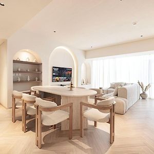 Appartement "Premier" met Vier Slaapkamers